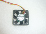 ADDA AD0405HB-G72 (A) DC5V 0.25A 4010 4CM 40MM 40X40X10MM 3pin Cooling Fan