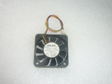NMB-MAT 2004KL-04W-B39 M10 DC12V 0.065A 5010 5CM 50MM 50X50X10MM 4pin Cooling Fan